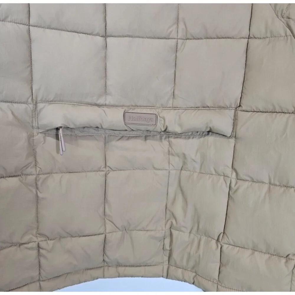 Halfdays Chai Tan Nellie Puffer Jacket, new with tags, large - Picture 3 of 7